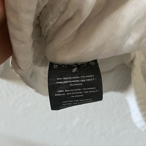 NOBULL Women’s Quilted Crew Pullover - Picture 8 of 8